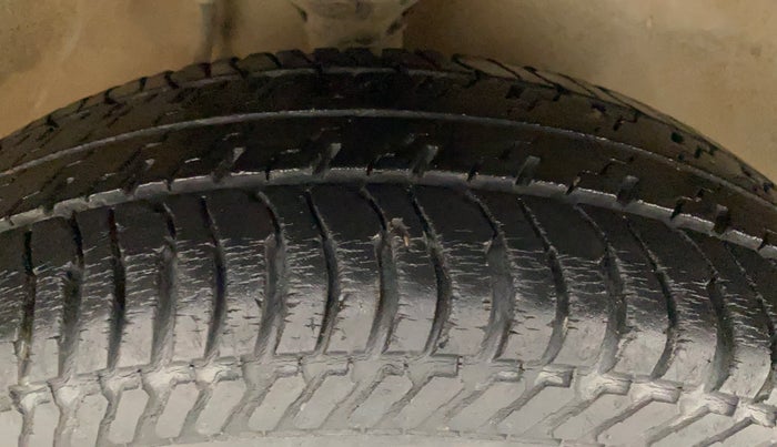 2017 Maruti Alto K10 VXI AMT, Petrol, Automatic, 21,552 km, Right Front Tyre Tread