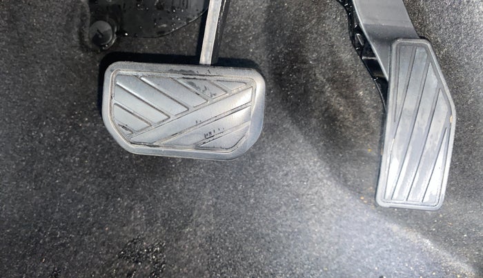 2020 Maruti S PRESSO VXI PLUS AMT, Petrol, Automatic, 60,339 km, Pedals