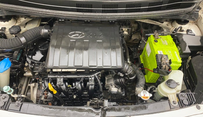 2014 Hyundai Xcent SX 1.2 (O), Petrol, Manual, 1,04,349 km, Engine View