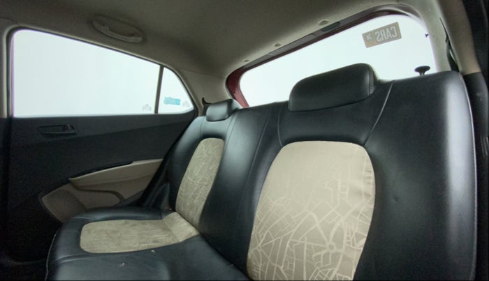 2015 Hyundai Grand i10 MAGNA 1.2 KAPPA VTVT, CNG, Manual, 64,861 km, Right Side Rear Door Cabin