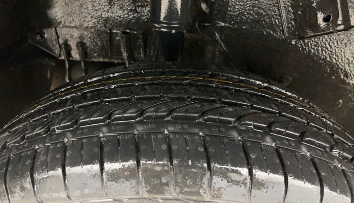 2020 Tata NEXON XE PETROL, Petrol, Manual, 18,527 km, Right Rear Tyre Tread