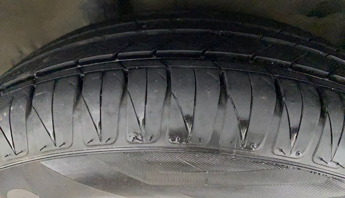 2013 Honda City 1.5L I-VTEC V MT, Petrol, Manual, 49,865 km, Right Rear Tyre Tread