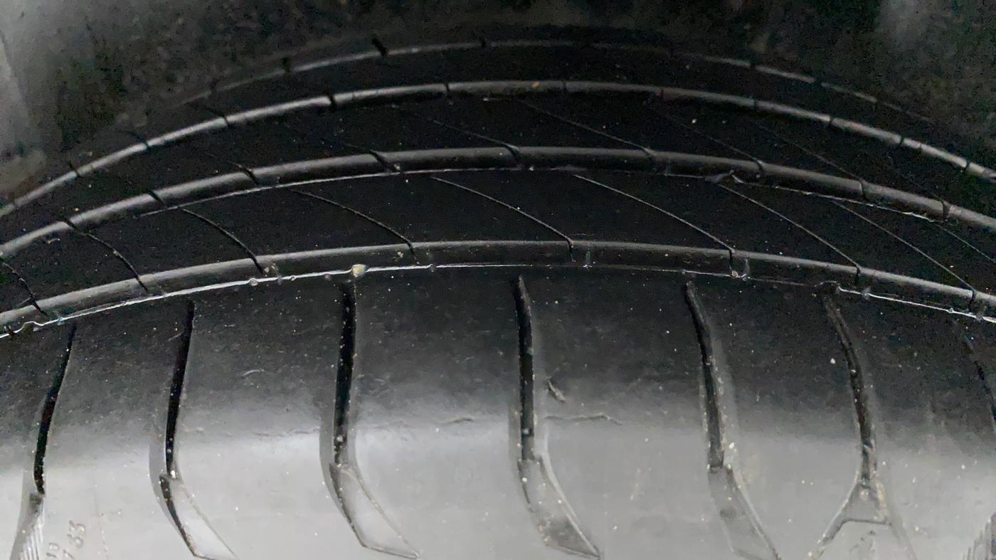 2017 Volkswagen Polo GTI TSI AT, Petrol, Automatic, 77,564 km, Left Rear Tyre Tread