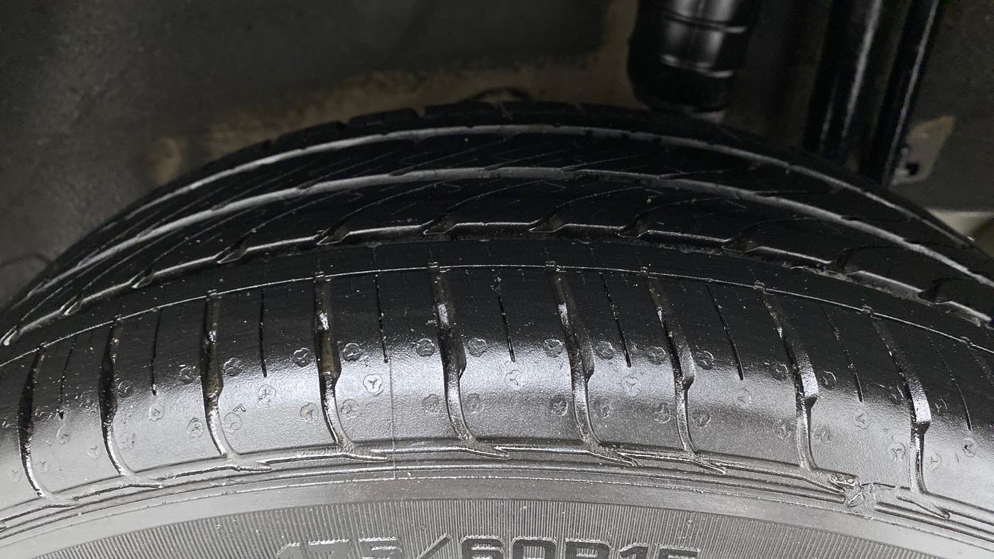 2015 Nissan Micra XV CVT, Petrol, Automatic, 75,961 km, Left Rear Tyre Tread