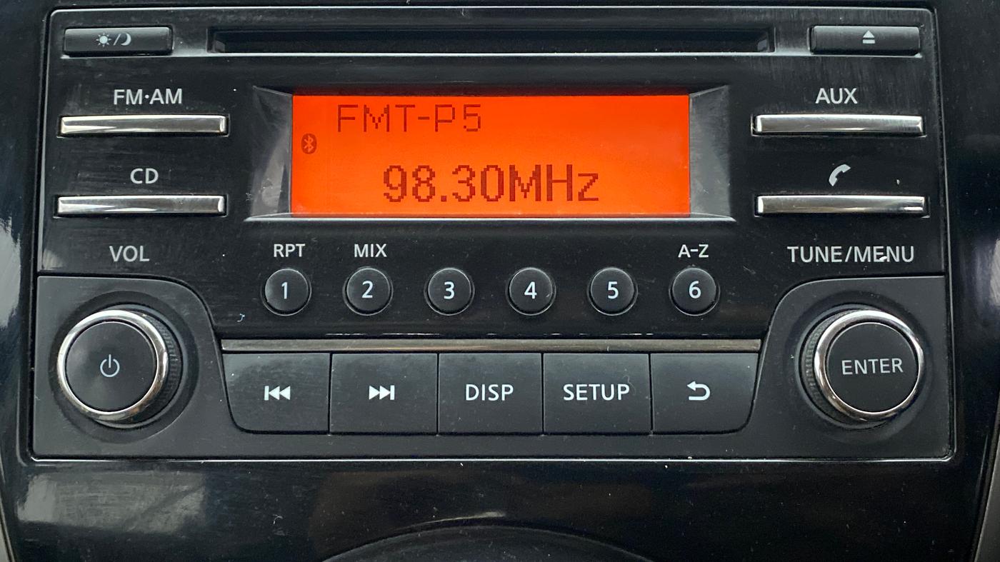 2015 Nissan Micra XV CVT, Petrol, Automatic, 75,961 km, Infotainment System
