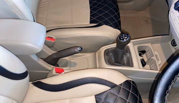 2020 Maruti Ertiga ZXI+ SHVS, Petrol, Manual, 46,413 km, Gear Lever