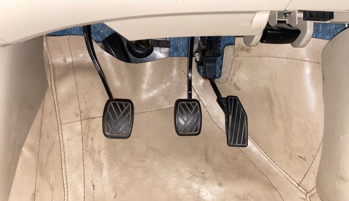 2020 Maruti Ertiga ZXI+ SHVS, Petrol, Manual, 46,413 km, Pedals