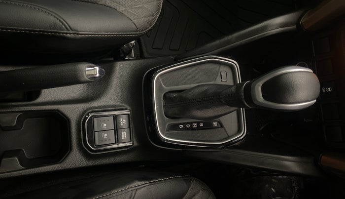 2023 Maruti Grand Vitara ALPHA PLUS HYBRID ECVT, Hybrid, Automatic, 74,240 km, Gear Lever