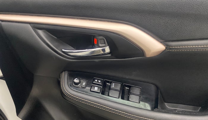 2023 Maruti Grand Vitara ALPHA PLUS HYBRID ECVT, Hybrid, Automatic, 74,240 km, Driver Side Door Panels Control