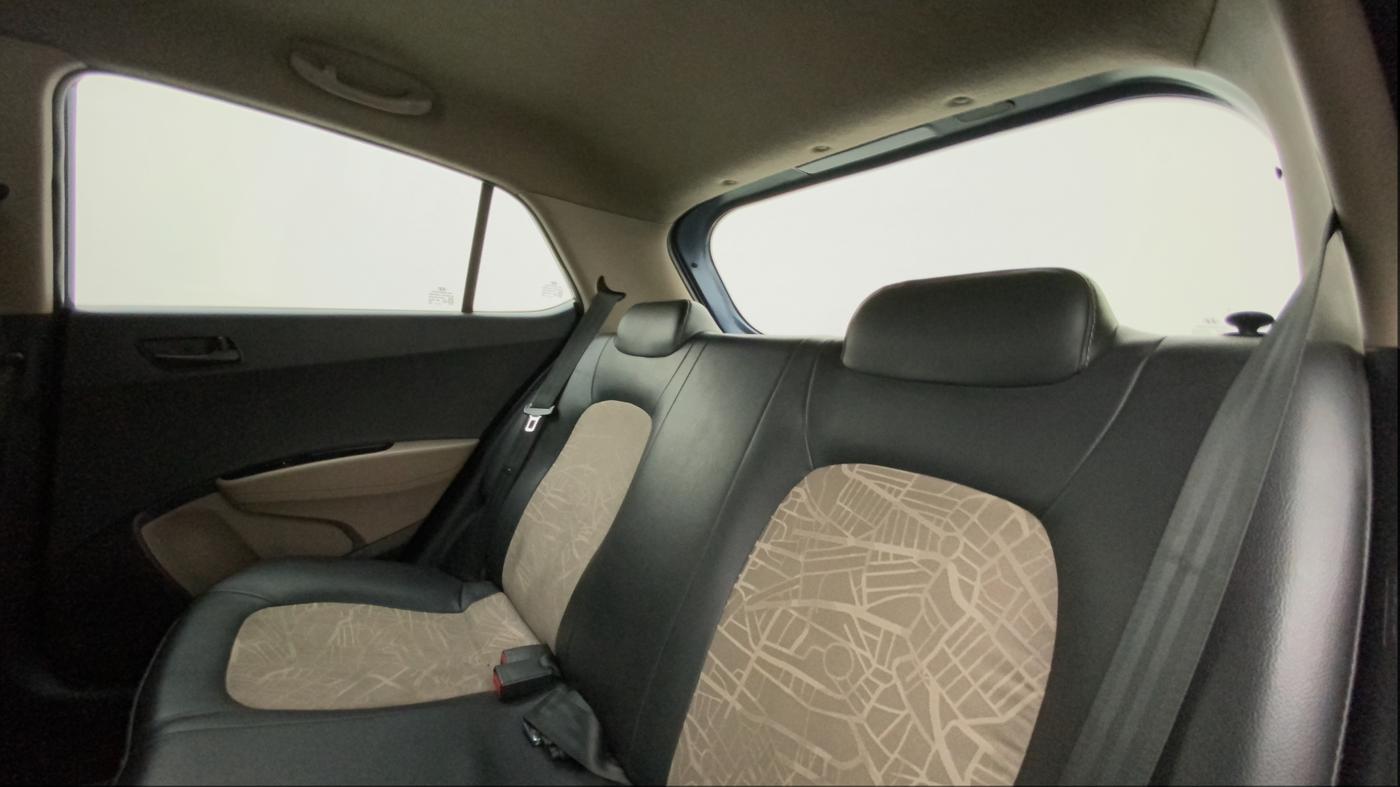 2013 Hyundai Grand i10 MAGNA 1.1 CRDI, Diesel, Manual, 81,852 km, Right Side Rear Door Cabin