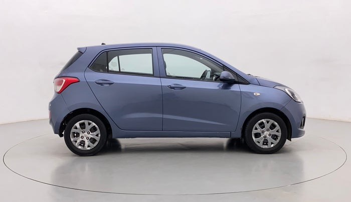 2013 Hyundai Grand i10 MAGNA 1.1 CRDI, Diesel, Manual, 81,852 km, Right Side View