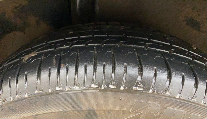 2017 Ford Ecosport TITANIUM+ 1.5L DIESEL, Diesel, Manual, 79,825 km, Right Rear Tyre Tread