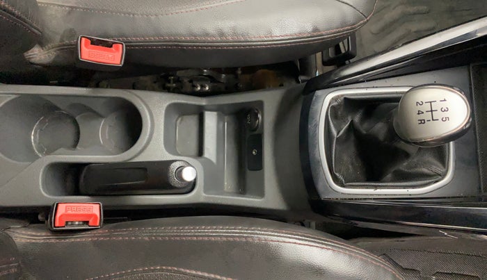 2017 Ford Ecosport TITANIUM+ 1.5L DIESEL, Diesel, Manual, 79,825 km, Gear Lever