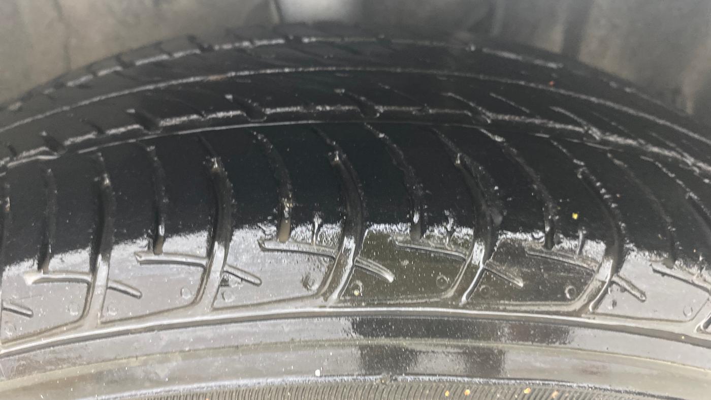 2019 Maruti New Wagon-R VXI 1.2, Petrol, Manual, 46,641 km, Right Front Tyre Tread