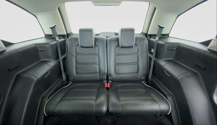 2018 Tata Hexa Varicor 400 XMA, Diesel, Automatic, 68,060 km, Third Seat Row ( optional )