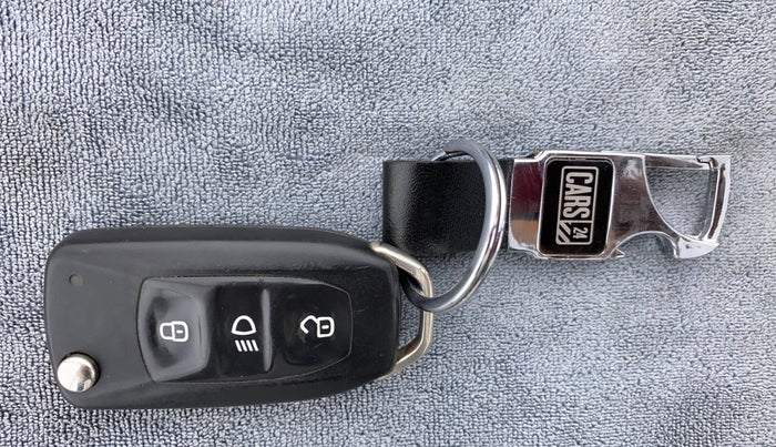 2018 Tata Hexa Varicor 400 XMA, Diesel, Automatic, 68,060 km, Key Close Up