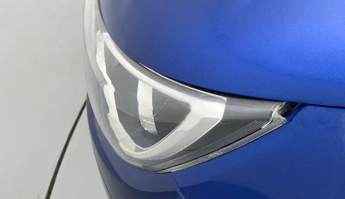 2019 Renault TRIBER RXT, Petrol, Manual, 33,367 km, Left headlight - Minor damage