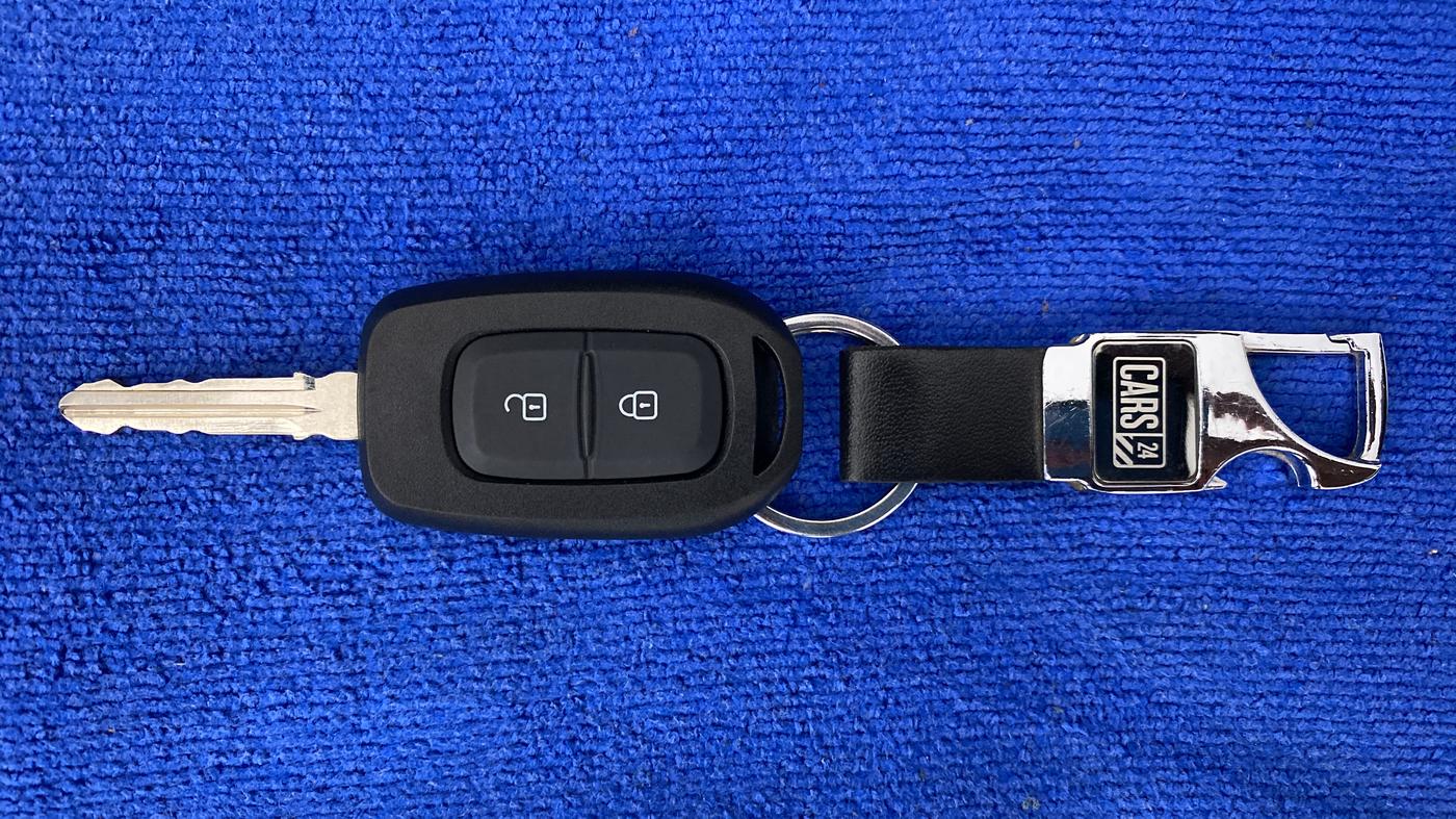2019 Renault TRIBER RXT, Petrol, Manual, 33,367 km, Key Close Up