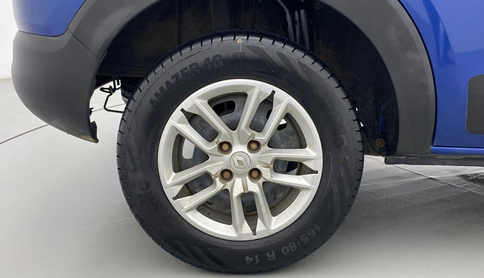 2019 Renault TRIBER RXT, Petrol, Manual, 33,367 km, Right Rear Wheel