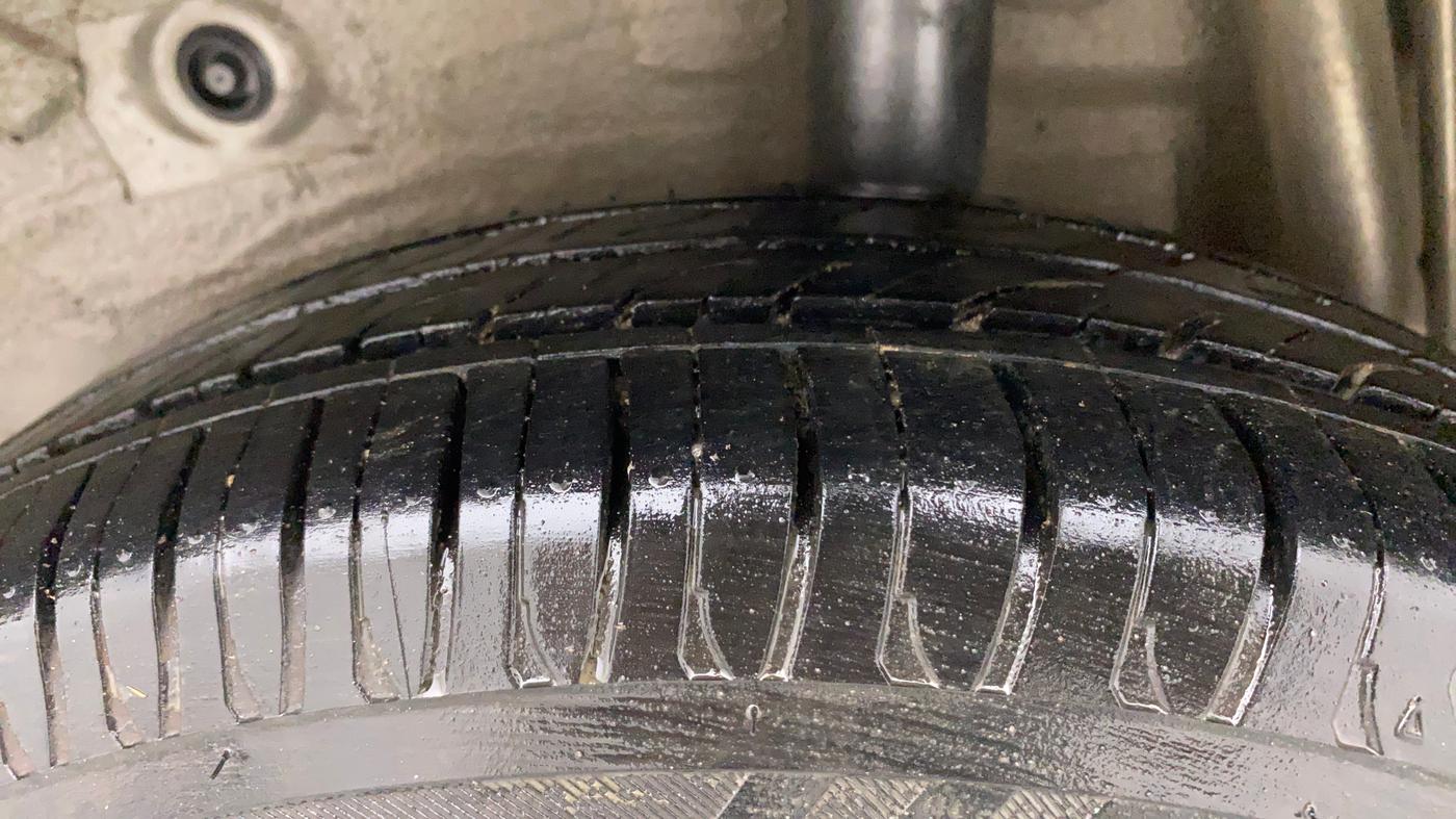 2015 Maruti Celerio VXI, Petrol, Manual, 59,166 km, Left Rear Tyre Tread