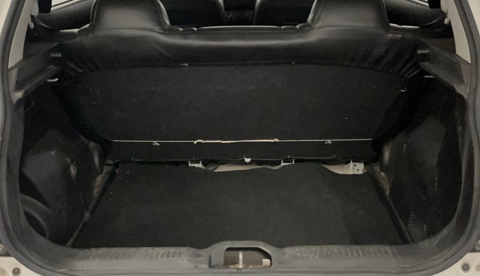 2023 Maruti Swift LXI, Petrol, Manual, 30,395 km, Boot Inside