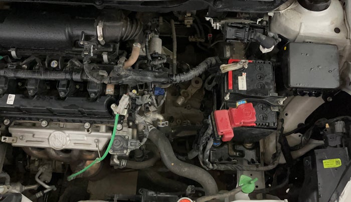 2023 Maruti Swift LXI, Petrol, Manual, 30,395 km, Engine View - Left