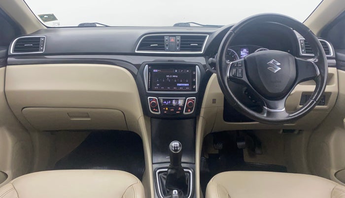 2017 Maruti Ciaz ZXI+, Petrol, Manual, 71,343 km, Dashboard