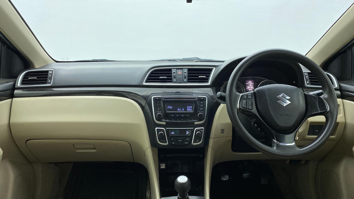 2014 Maruti Ciaz VDI PLUS, Diesel, Manual, 1,35,606 km, Dashboard