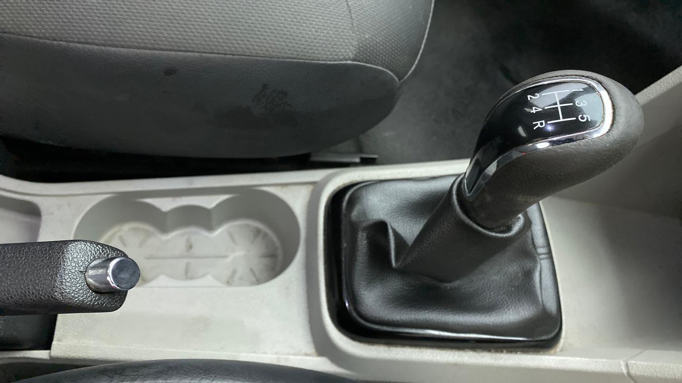2019 Tata Tiago XT 1.2 REVOTRON, Petrol, Manual, 29,831 km, Gear Lever