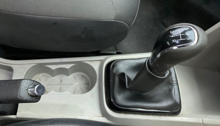 2019 Tata Tiago XT 1.2 REVOTRON, Petrol, Manual, 29,831 km, Gear Lever