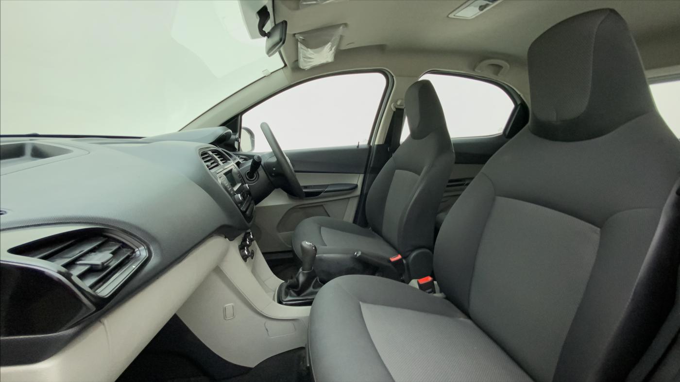 2019 Tata Tiago XT 1.2 REVOTRON, Petrol, Manual, 29,831 km, Right Side Front Door Cabin
