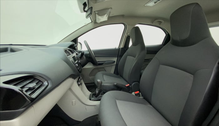 2019 Tata Tiago XT 1.2 REVOTRON, Petrol, Manual, 29,831 km, Right Side Front Door Cabin