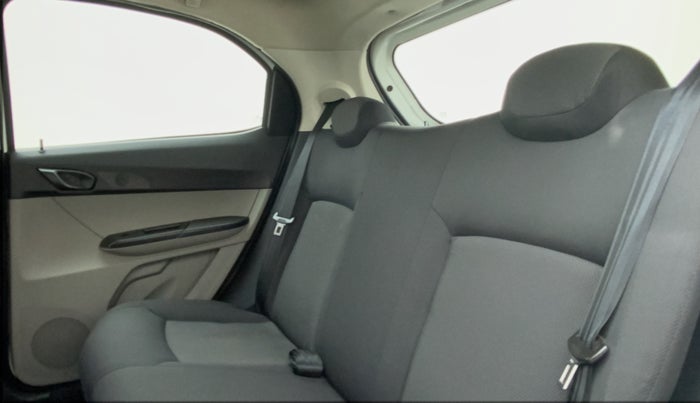 2019 Tata Tiago XT 1.2 REVOTRON, Petrol, Manual, 29,831 km, Right Side Rear Door Cabin