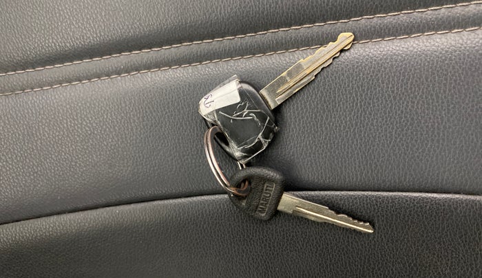 2019 Maruti Eeco 5 STR WITH A/C+HTR CNG, CNG, Manual, 51,817 km, Key Close Up