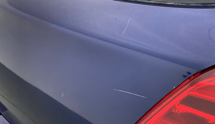 2018 Maruti Swift VXI, Petrol, Manual, 90,371 km, Dicky (Boot door) - Minor scratches
