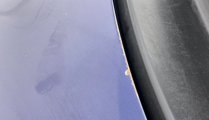 2018 Maruti Swift VXI, Petrol, Manual, 90,371 km, Bonnet (hood) - Slight discolouration
