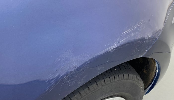 2018 Maruti Swift VXI, Petrol, Manual, 90,371 km, Right fender - Paint has minor damage