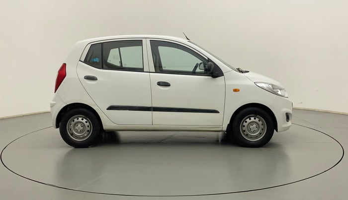 2014 Hyundai i10 MAGNA 1.1, Petrol, Manual, 8,174 km, Right Side View