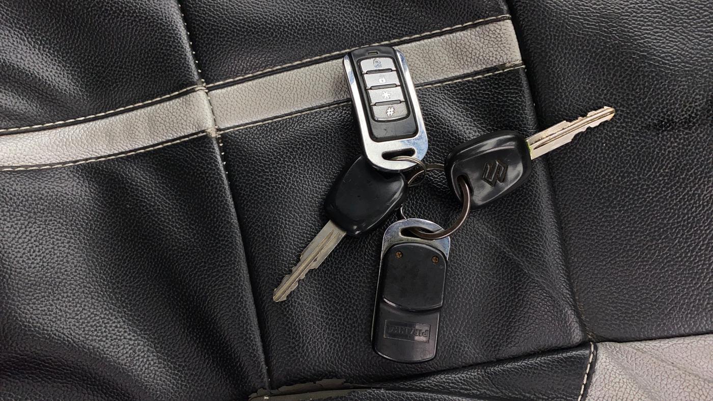 2014 Maruti Alto 800 LXI, Petrol, Manual, 47,417 km, Key Close Up