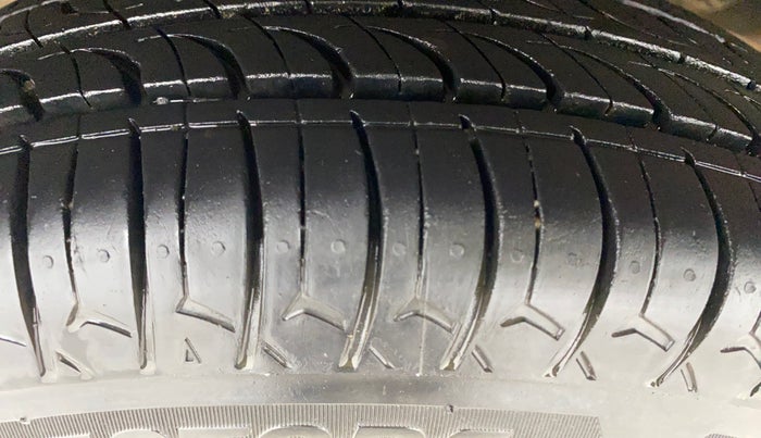 2014 Maruti Alto 800 LXI, Petrol, Manual, 47,215 km, Right Rear Tyre Tread