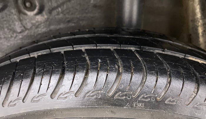 2017 Maruti Celerio ZXI AMT, Petrol, Automatic, 72,602 km, Left Rear Tyre Tread