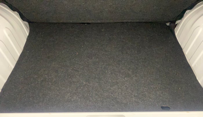 2024 Renault Kwid CLIMBER AMT 1.0, Petrol, Automatic, 5,049 km, Boot Inside