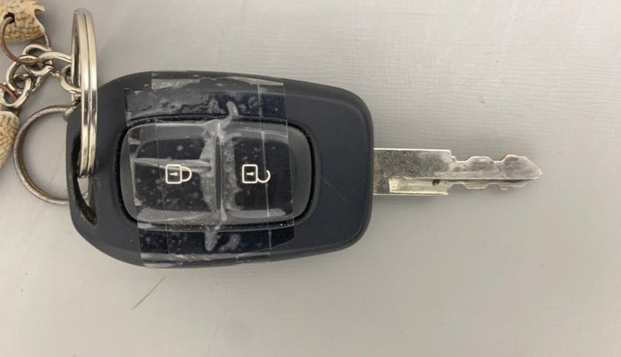 2024 Renault Kwid CLIMBER AMT 1.0, Petrol, Automatic, 5,049 km, Key Close Up