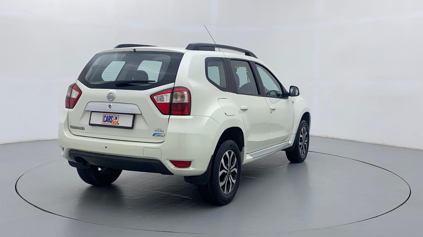 2015 Nissan Terrano XL OPT 85 PS, Diesel, Manual, 1,21,197 km, Right Back Diagonal (45- Degree) View