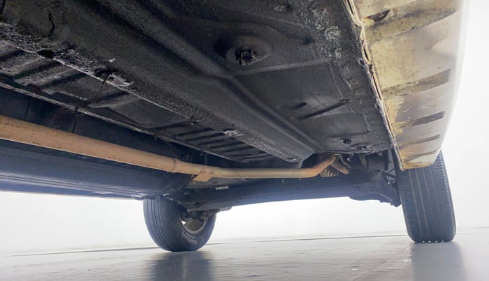 2015 Nissan Terrano XL OPT 85 PS, Diesel, Manual, 1,21,197 km, Front left underbody view