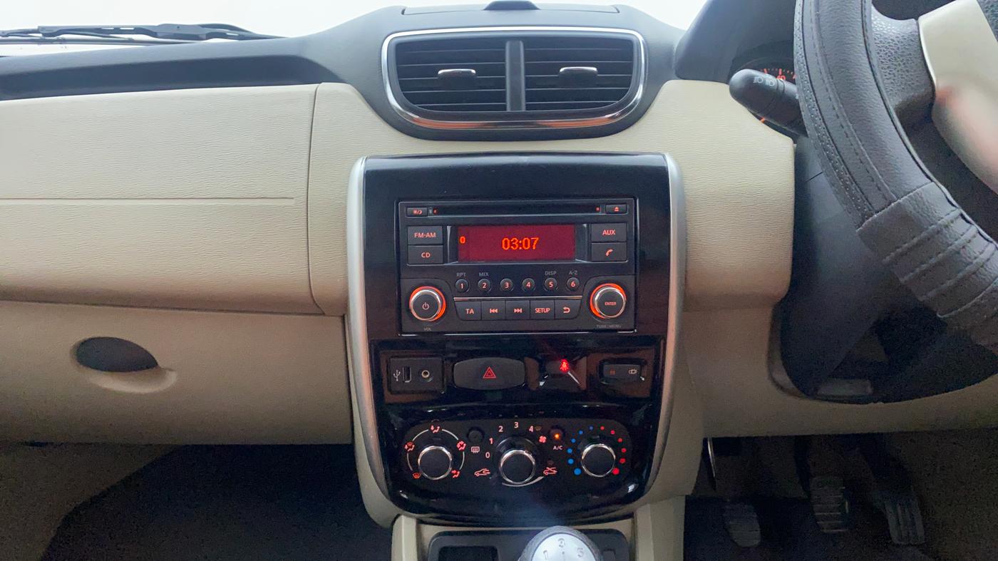 2015 Nissan Terrano XL OPT 85 PS, Diesel, Manual, 1,21,197 km, Air Conditioner
