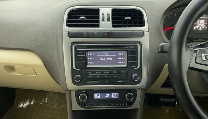 2015 Volkswagen Vento HIGHLINE PETROL AT, Petrol, Automatic, 53,803 km, Air Conditioner