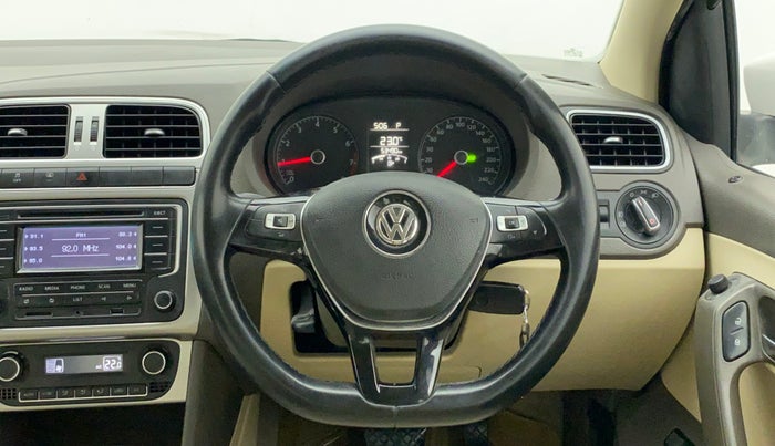 2015 Volkswagen Vento HIGHLINE PETROL AT, Petrol, Automatic, 53,803 km, Steering Wheel Close Up