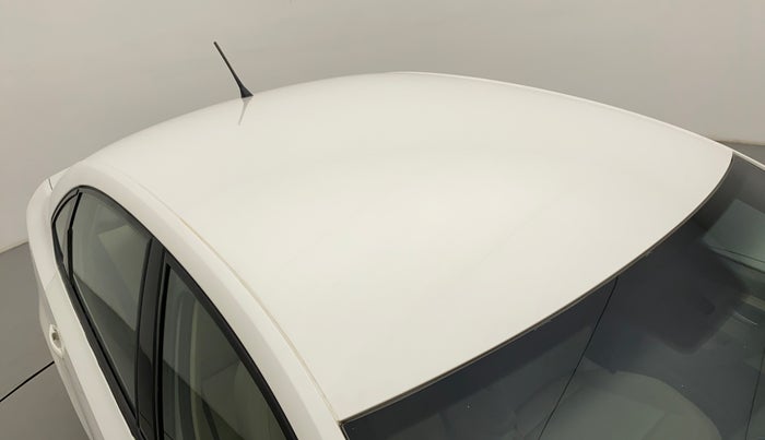 2015 Volkswagen Vento HIGHLINE PETROL AT, Petrol, Automatic, 53,803 km, Roof