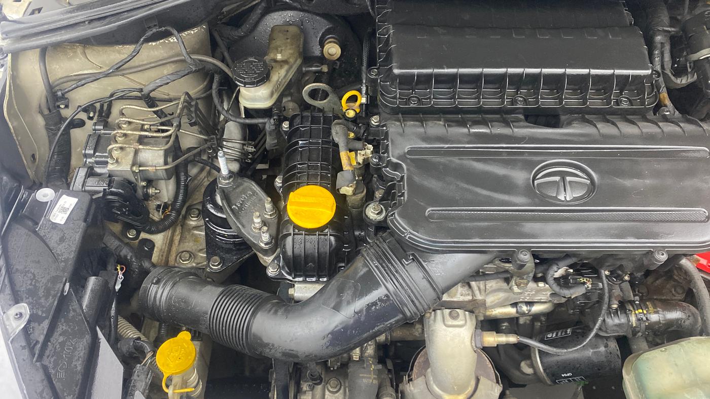 2020 Tata Tiago XZA PLUS PETROL, Petrol, Automatic, 62,785 km, Engine View - Right